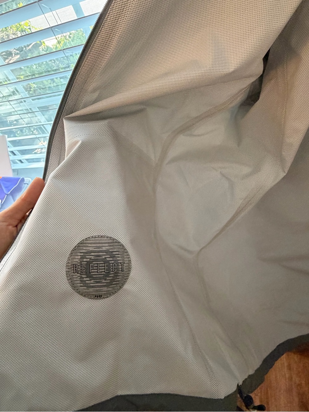 Rapha Men’s Commute Gray Jacket - Picture 7 of 11